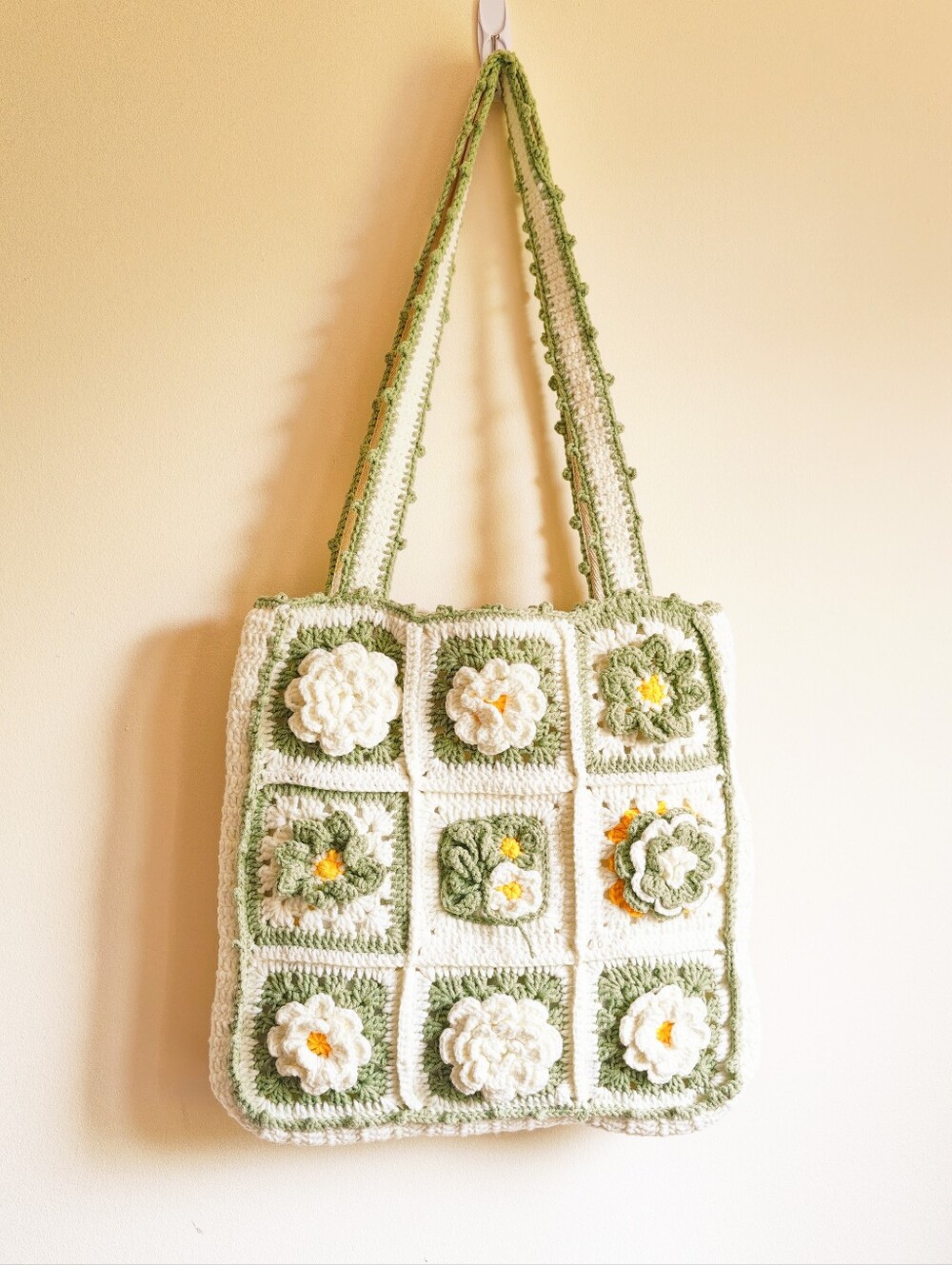 Handmade  White Canvas Bag with Mint Green Crochet Trim crochet shoulder bag - Picture 2 of 10